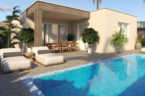 Bungalow & Pool -