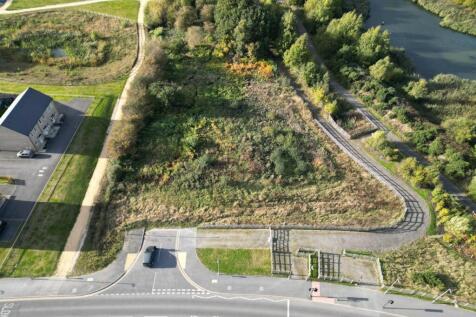 Land for sale in castleford