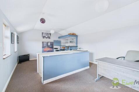 CAM03669G0-PR0031-STILL047