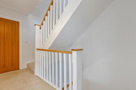 A26 - 18 Baltic Way Totnes - 250926.jpg