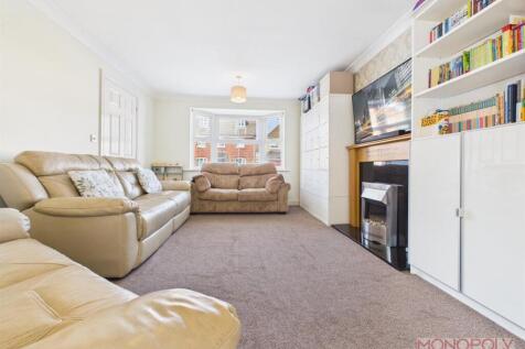 CAM04439G0-PR0286-STILL013.jpg