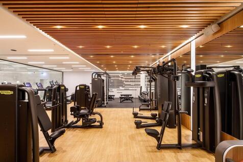 State-of-the-art gym with fitness studio
