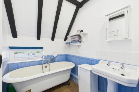 First Floor Bathroom