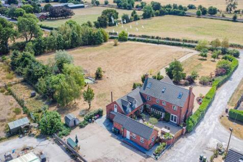 dji_fly_20260803_123004_696_1785756684353_photo_op