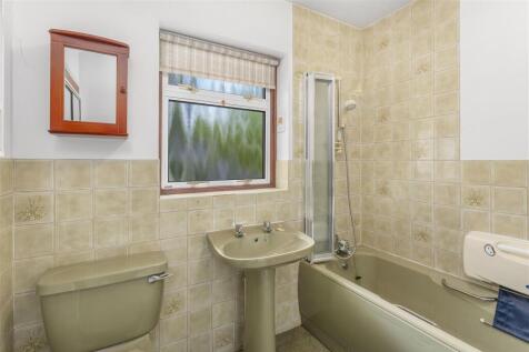 11 Holland Rise, Kings Sutton-28.jpg