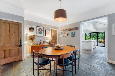 16 GLOSSOP ROAD-4.jpg