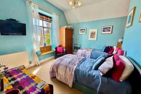 PHOTO-2025-04-13-19-55-45 (22).jpg