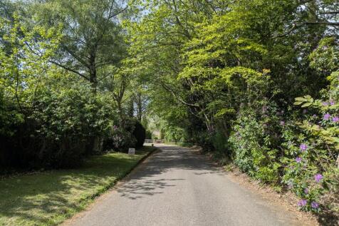 Driveway to Roffey Park