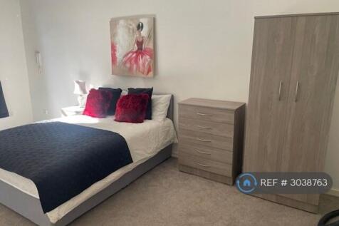 3 Bedroom Flat in G20 6RD