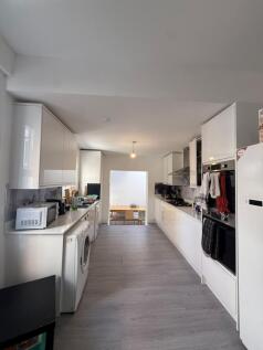 7 Bedroom Terraced in NE2 2ND