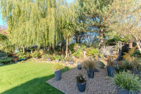 41 Holyrood Drive (24 of 36)