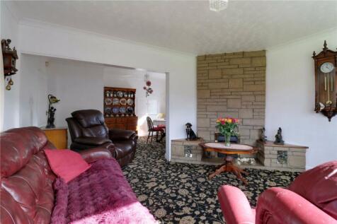Main Front Lounge