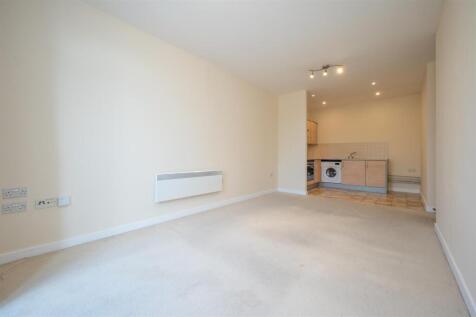 Open Plan Lounge/Kitchen