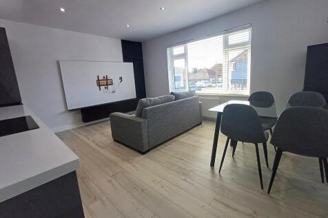 Lounge 1