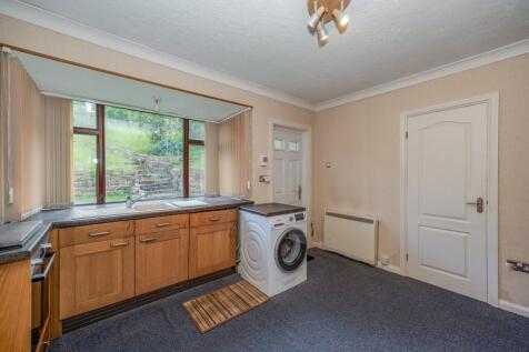 KITCHEN AND LIVING ROOM