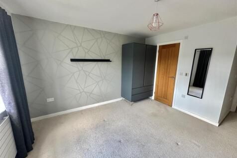 Bramleys Estate Agents - Abbey Close - Mirfield  (