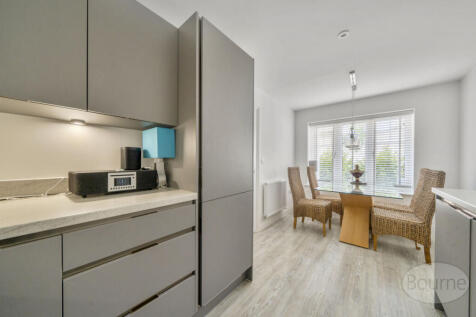 443fe12e-62a1-444...