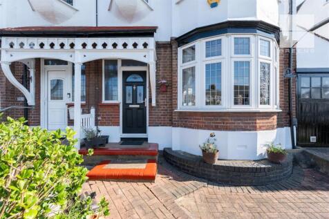 252 Hale End Road_0062.jpg