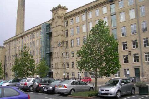 Office to rent in halifax