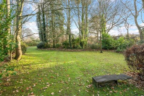 HILLSIDE CLOSE, (14).jpg