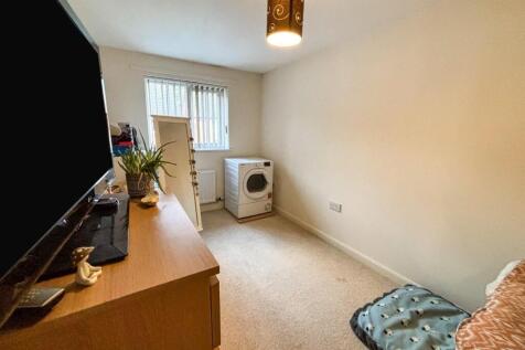 tlc_99c4d663-2a9f-48e5-ae87-2c905402f047_8a64437.j