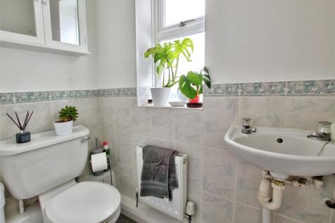 Cloak Room/Wc