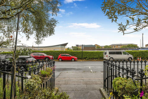 126-print-46 St V...