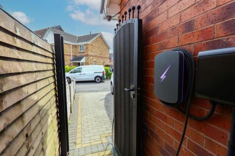 EV CHARGE POINT