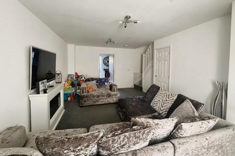 64b3d2a5-WhatsApp...