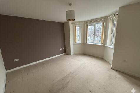 Living Room Area: