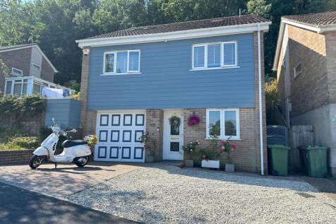 Fabulous Front Elevation with integral garage & dr