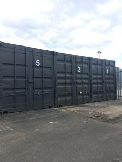 Storage to rent in wakefield