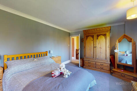 15-Breary-Lane-East-05212025_201528