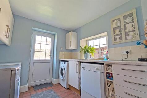 Utility room/Downstairs w/c