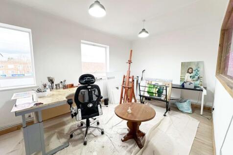 Medium Creative Space