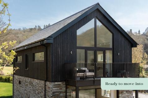 House 4 Lee Bay.jpg