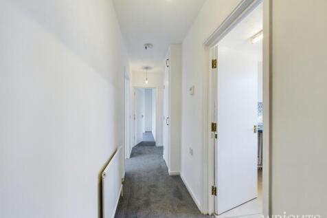 CAM02796G0-PR0228...