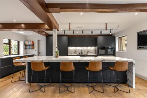 Kitchen/Family