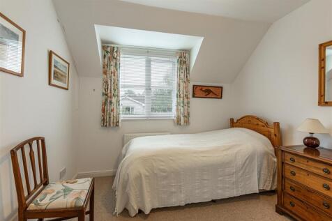 2 Waverley Gardens Darnick 30.JPG