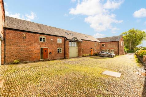 The Threshing Barn-7.jpg