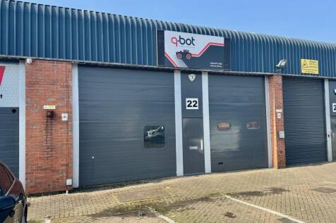 22 Hawthorn Centre 6.jpg