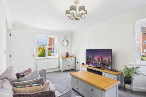 EweMove - Spalding - Shearers Drive - Living Roo