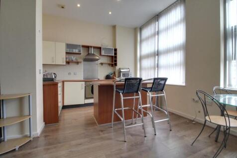 The Platinum development is a hidden gem just off St Paul's Square in the heart of the Jewellery Quarter district of Birmingham City Centre. Second floor, one bedroom property is furnished and offers