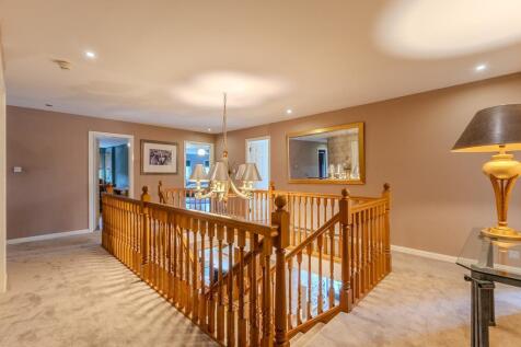 7 bed, 6 bath Detached Villa in Glasgow - Photo 38