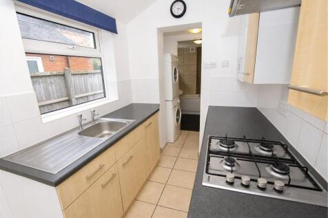 4 Bedroom House in B29 6DR