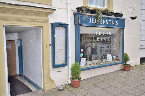 Commercial Property to rent in richmond