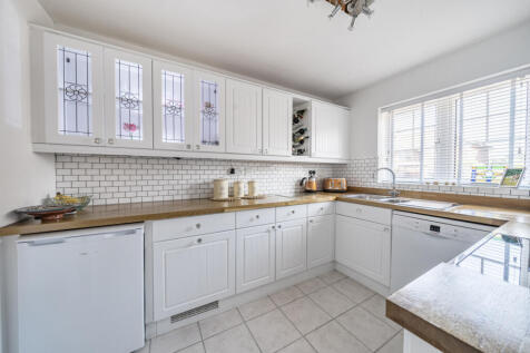 1310788-8-685304d...