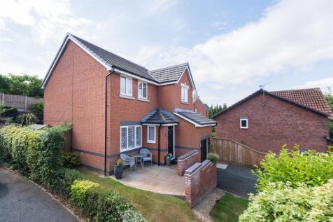 11 Bramley Court-044.jpg