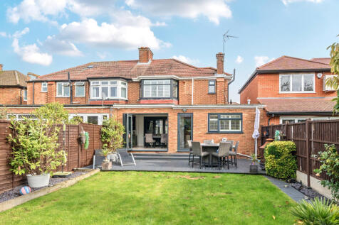 1370499-4-68f76b1...