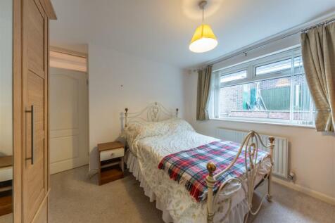 51 Kelsborrow Way-010.jpg